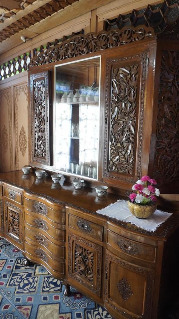 Mossess Group Of Houseboats Hotel Srinagar  Bagian luar foto